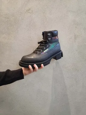 Both Gao Mid Boot - Graffiti Print