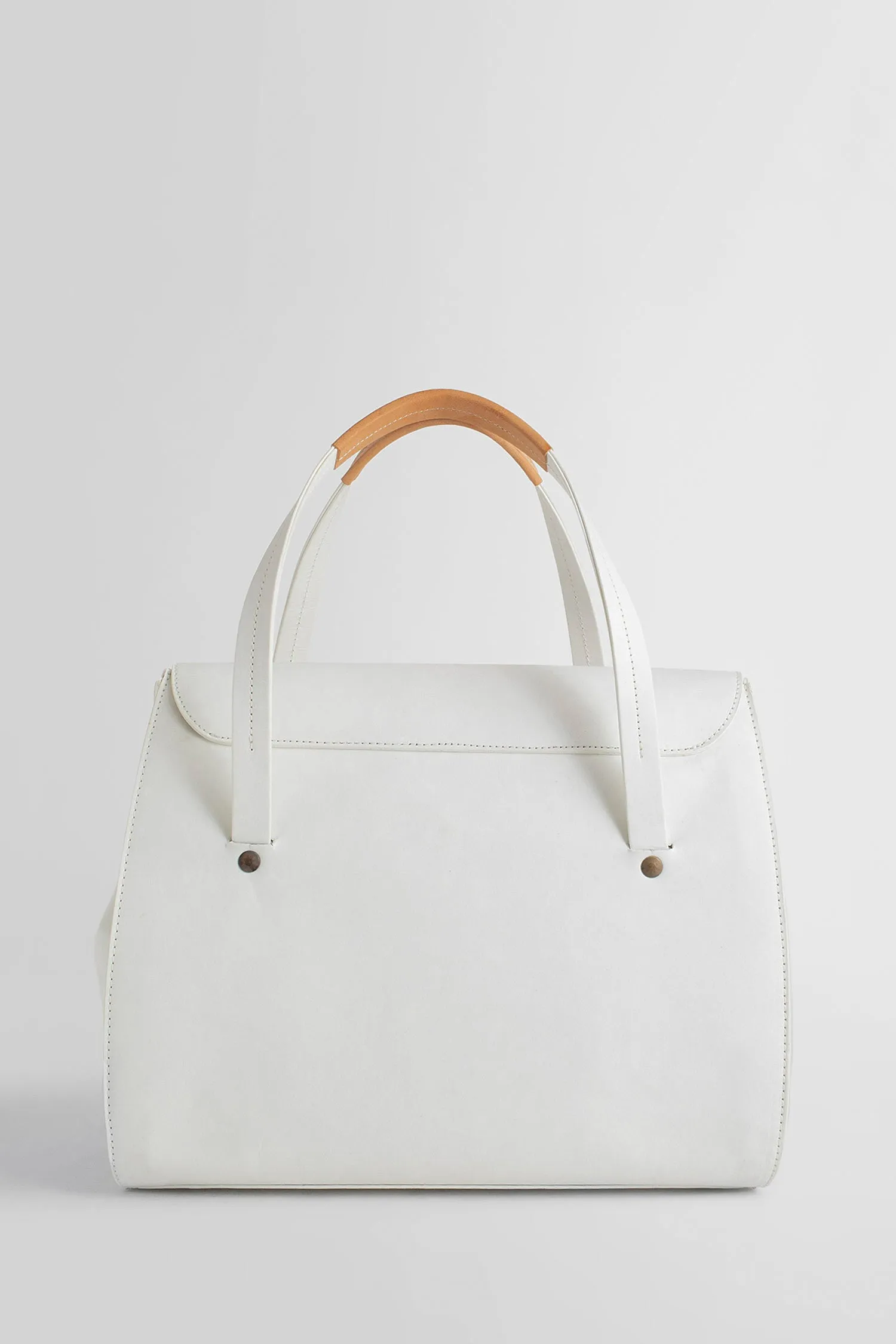 cherevichkiotvichki white leather top handle bag