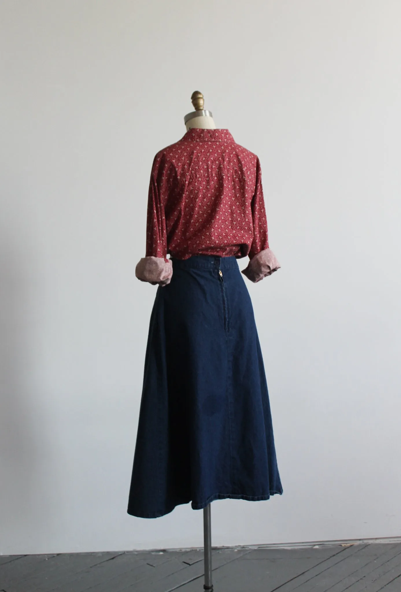 dewlight denim midi skirt