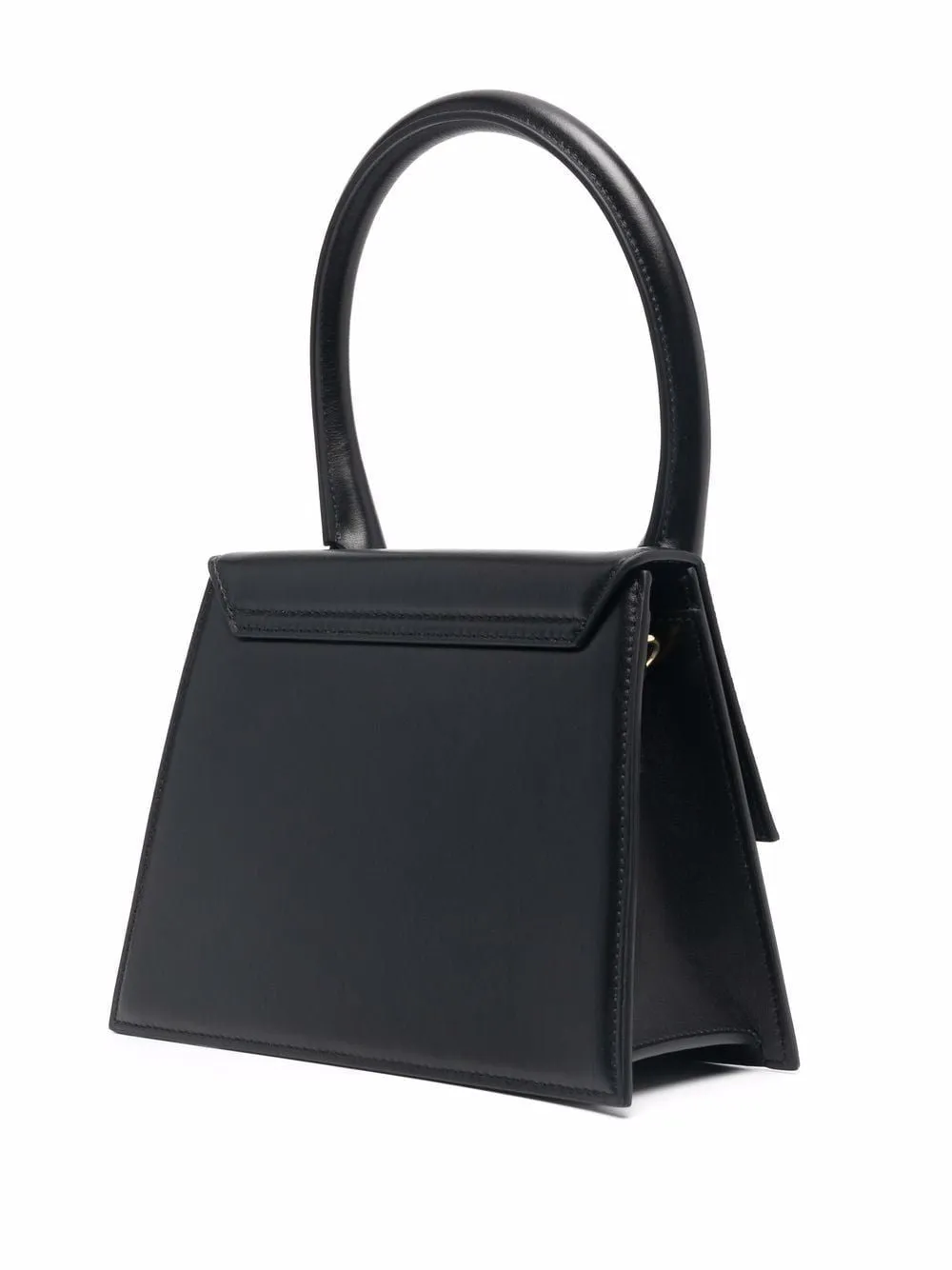 JACQUEMUS Fashion-forward Luxury: The Elegant Grande Chiquito Handbag