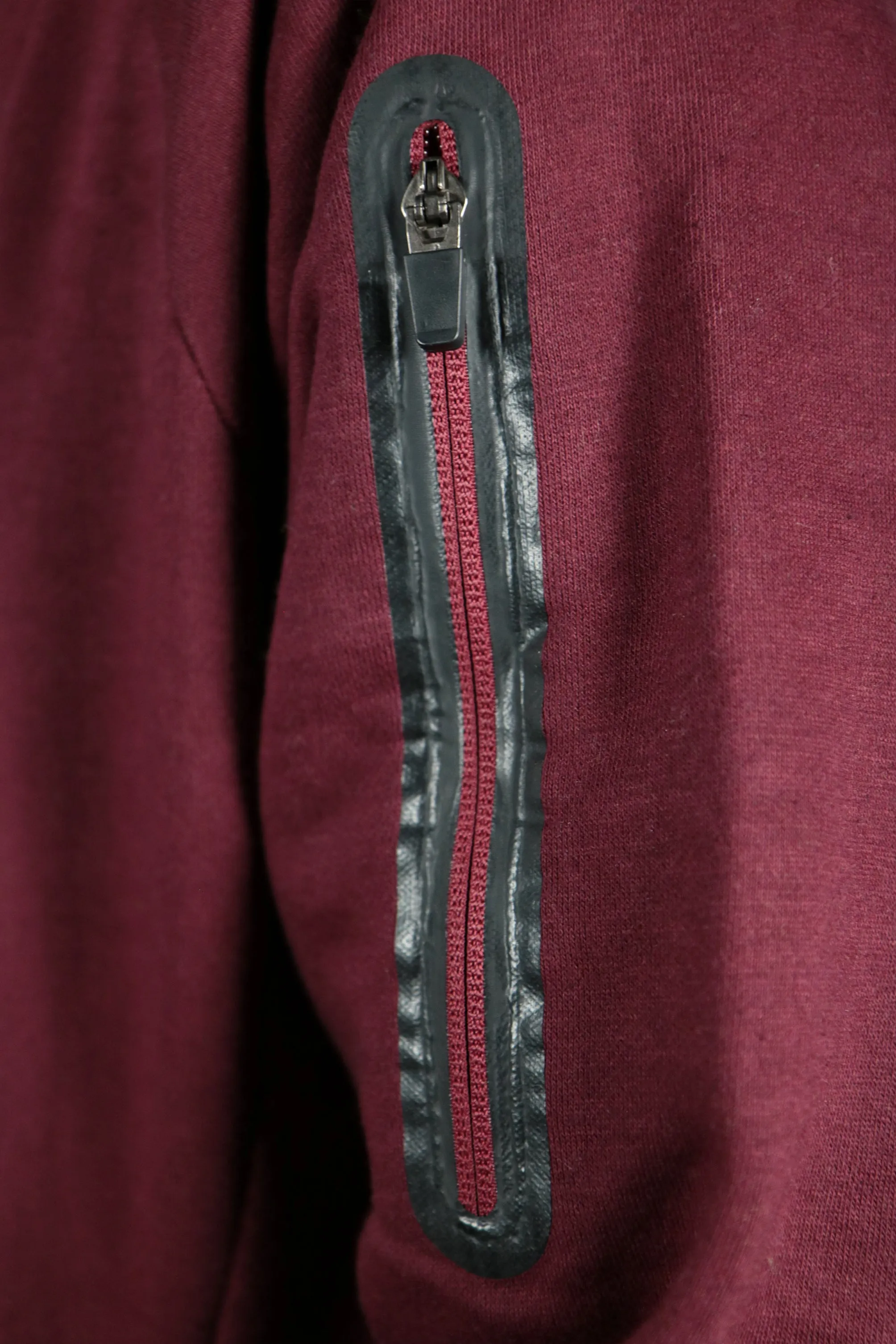 Maroon Unbasic Fleece Stash Pocket Sunset Park Tapered Zipper Hoodie | Fleece Dark Red Hoodie