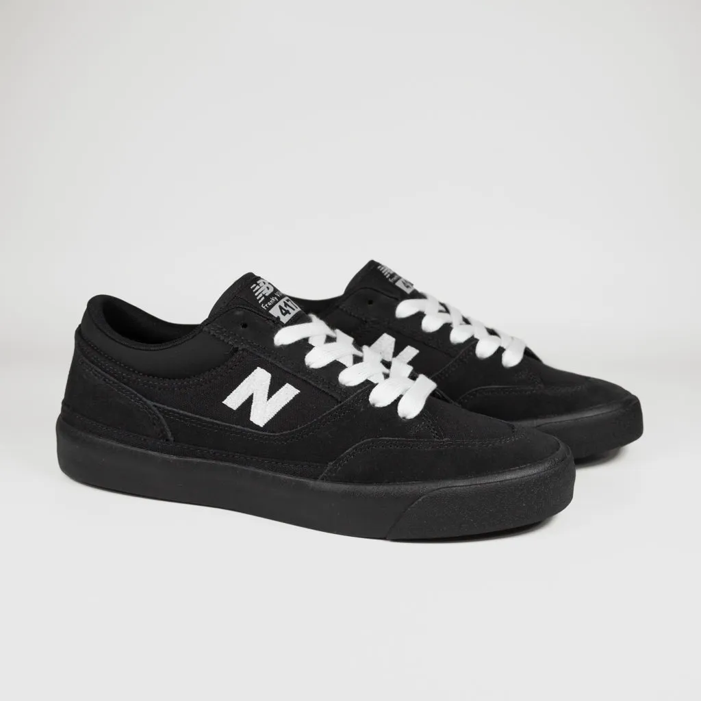 New Balance Numeric - 417 Franky Villani Low Shoes - Black / White