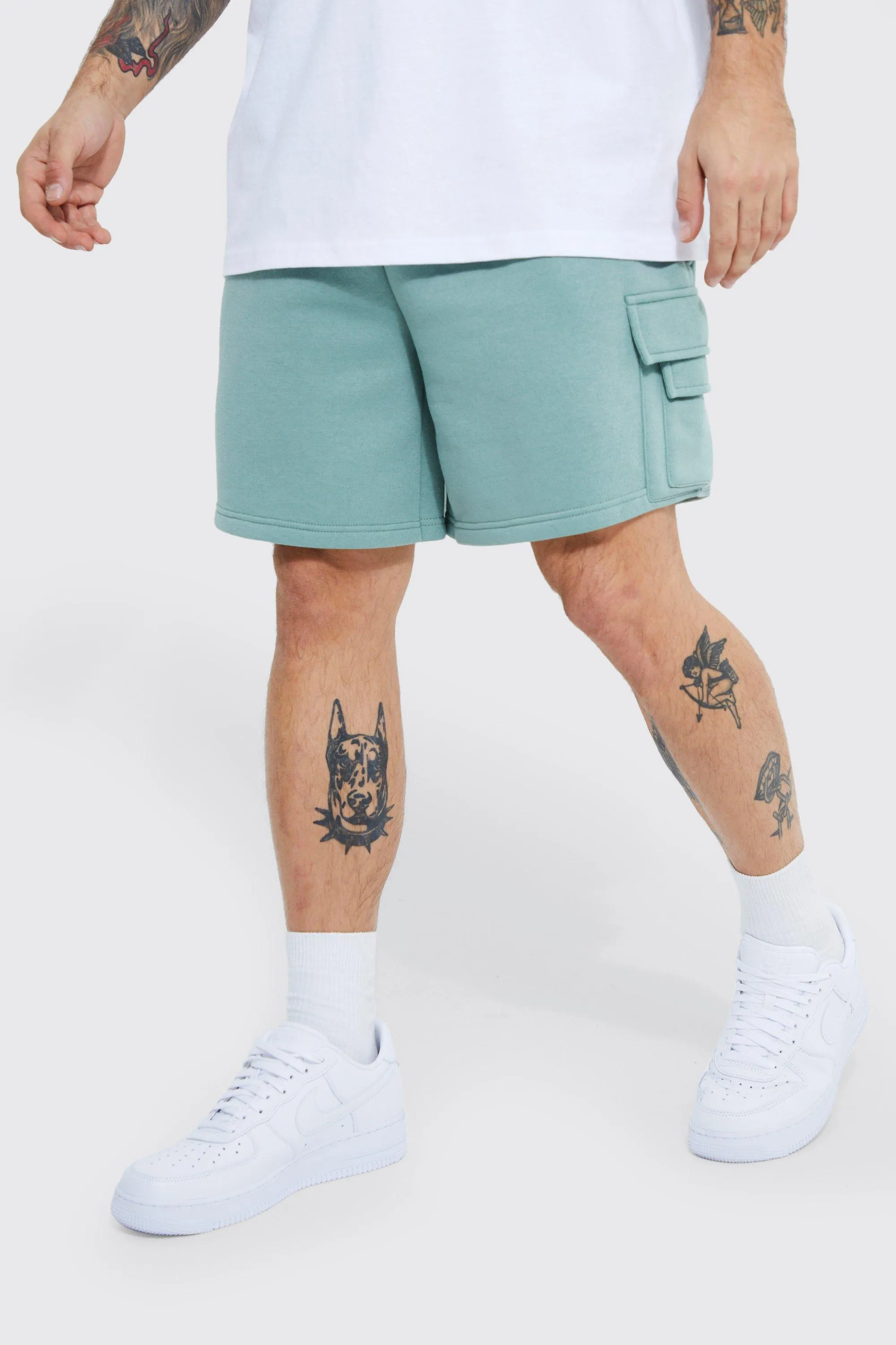 Oversized Short Length Multi Pocket Cargo Short | boohooMAN UK