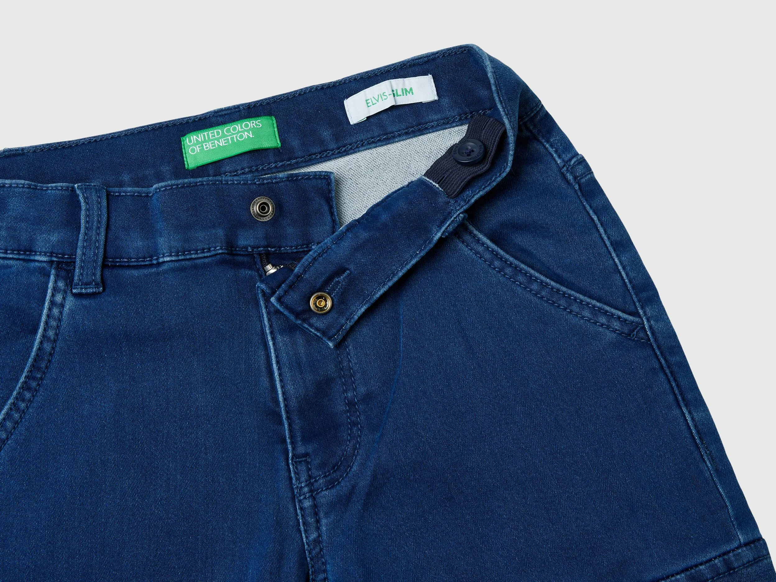 Slim fit jeans with big pockets - Blue | Benetton