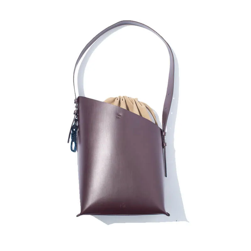 Tech Leather Diagonal Cut Bag - Wine