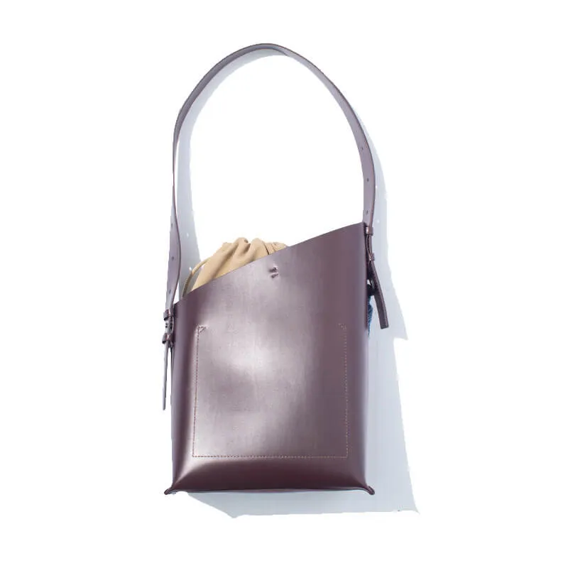 Tech Leather Diagonal Cut Bag - Wine