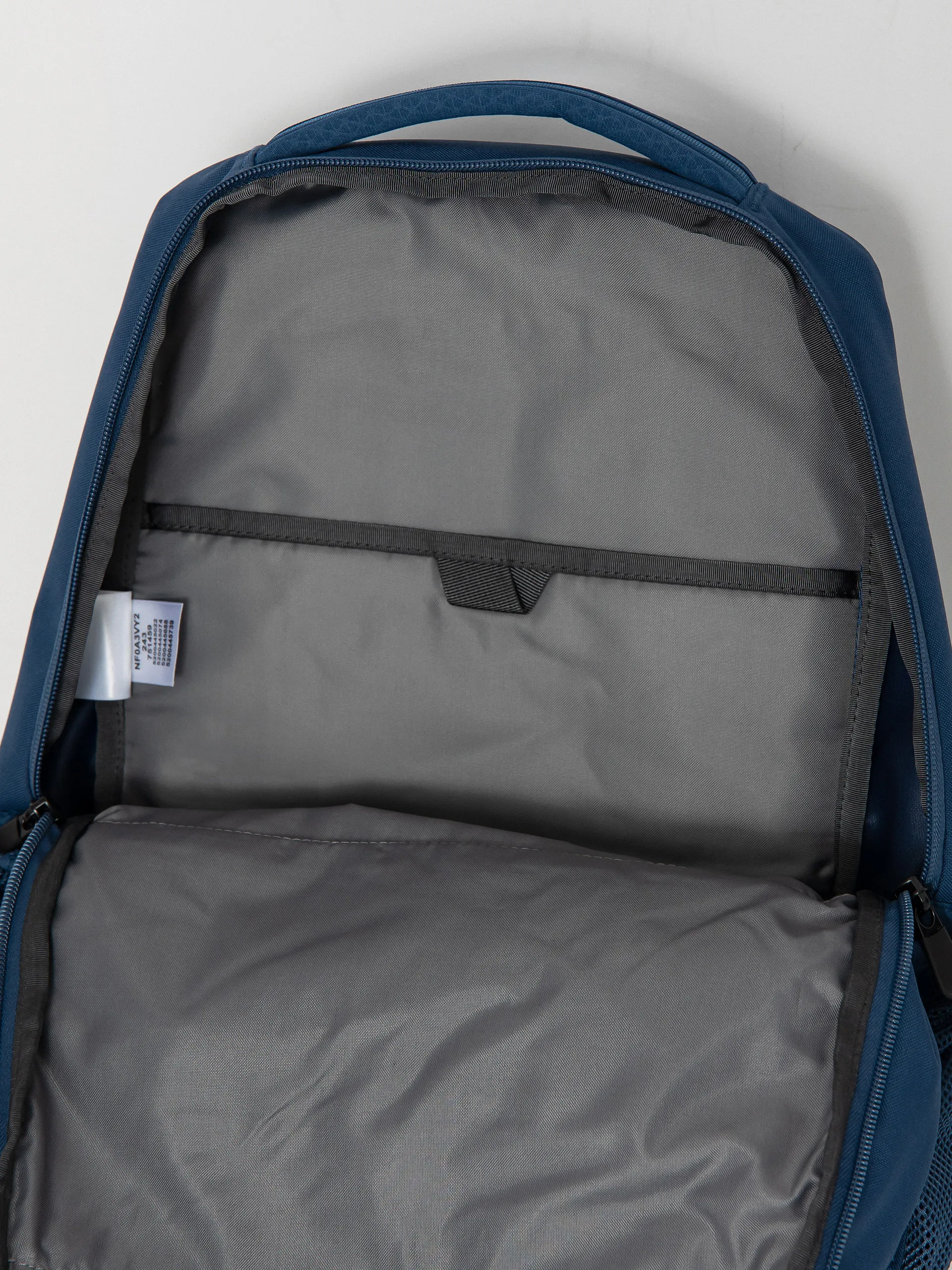 The North Face Vault Backpack (shady blue/tnf white/np)