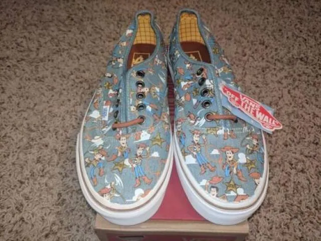 Vans x Toy Story Authentic Woody Print Denim Pixar 4 Sne...